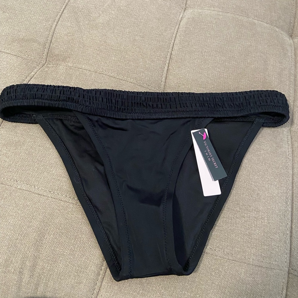 NWT Victoria’s Secret bikini bottom